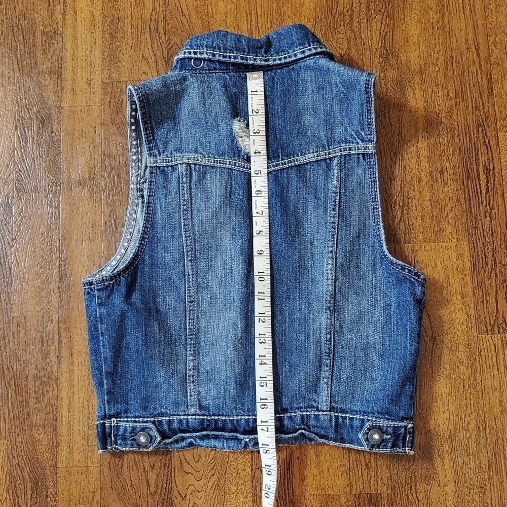Vanity Womens Sz Medium Denim Vest Distressed Bejeweled - Picture 10 of 11